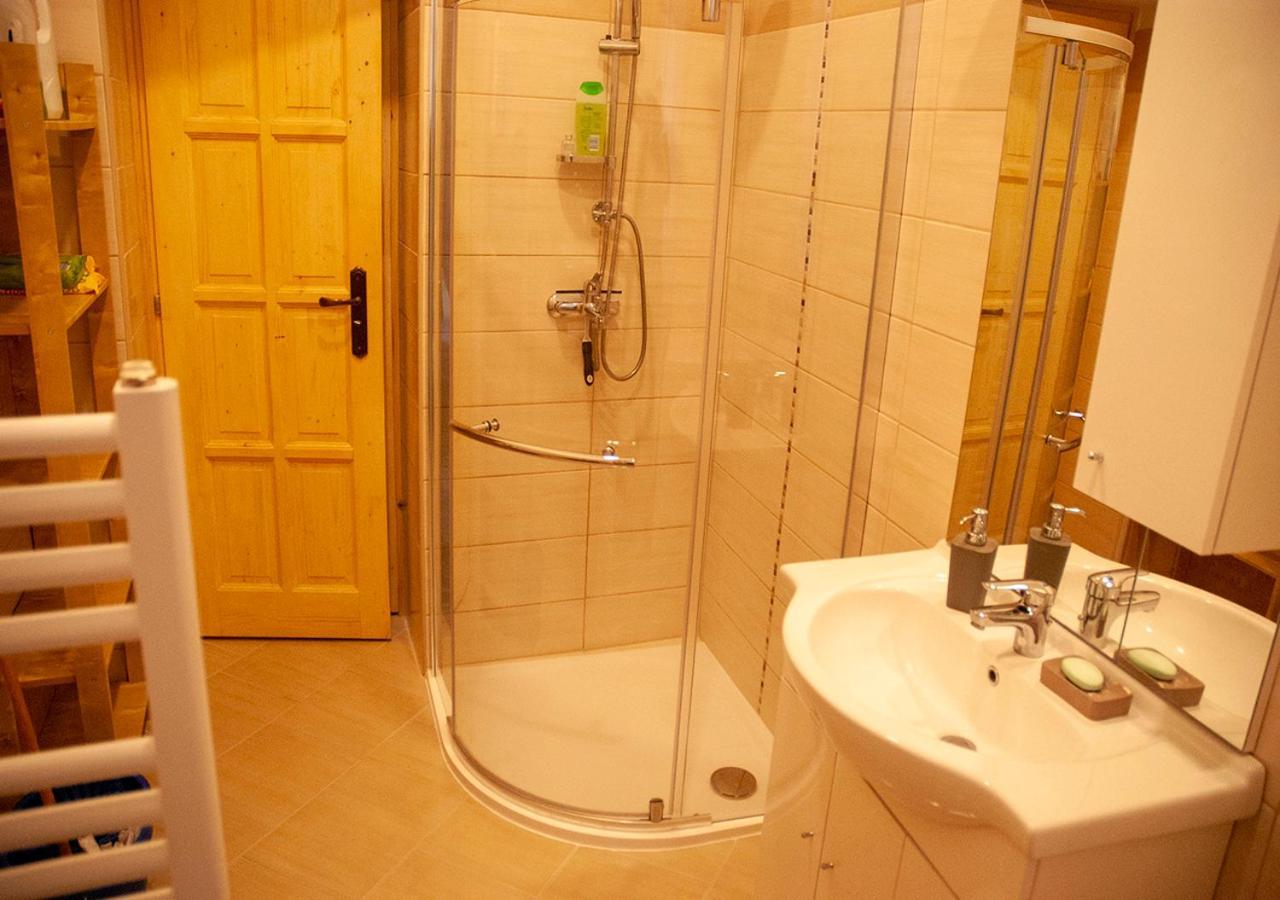 Western Apartman Budapest Exterior photo